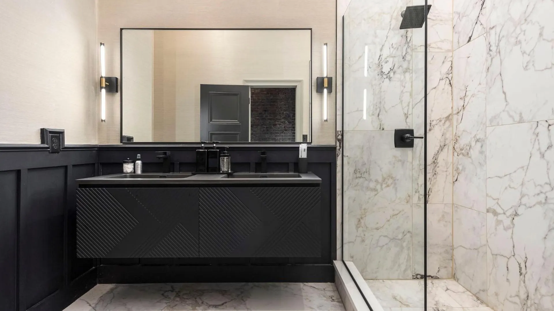 Penthouse Grand Executive Suite Louisville 0*,